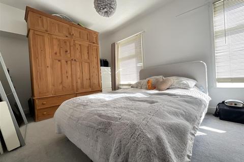 2 bedroom terraced house for sale, Wykeham Street, Scarborough, YO12