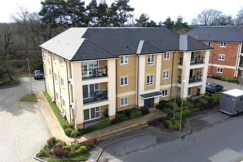 2 bedroom apartment for sale, Hurst Avenue, Blackwater, Camberley, Hampshire, GU17