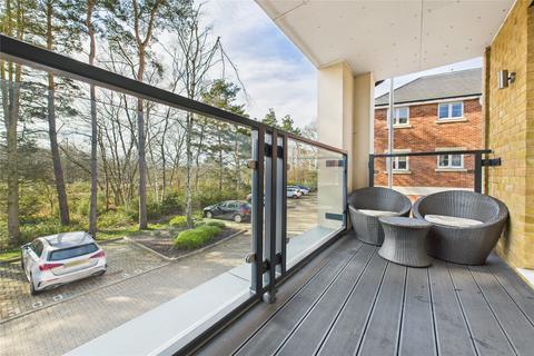 2 bedroom apartment for sale, Hurst Avenue, Blackwater, Camberley, Hampshire, GU17