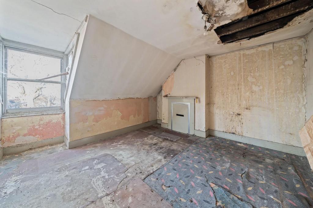 14-6bf382353 -  Prop World - NS - 37 Panmure Road S