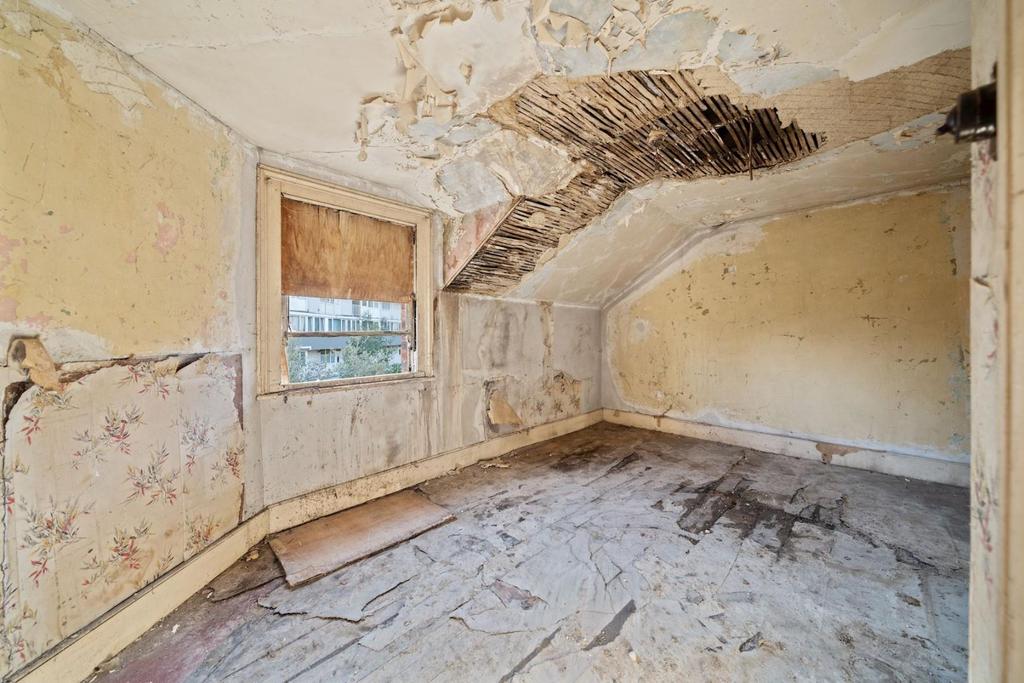 16-d10082353 -  Prop World - NS - 37 Panmure Road S