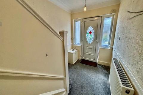 65 Butt Lane, Leeds, LS12 5AY
