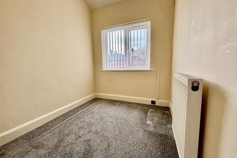 65 Butt Lane, Leeds, LS12 5AY