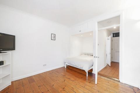 Studio to rent, Allitsen Road, London NW8