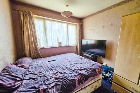 undefined, Colston Avenue, Carshalton