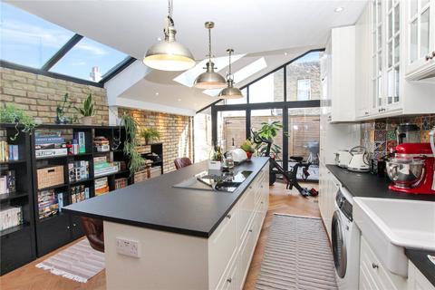 78 Bannockburn Road, London, SE18 1EP