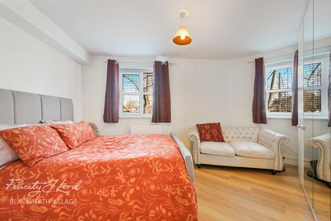 2 bedroom apartment for sale, Thyme Close, London