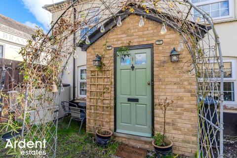 1 Bridge Terrace, Heybridge, Maldon, CM9 4LU