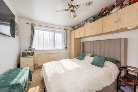 9 Stanbrook Road, London, SE2 9XR