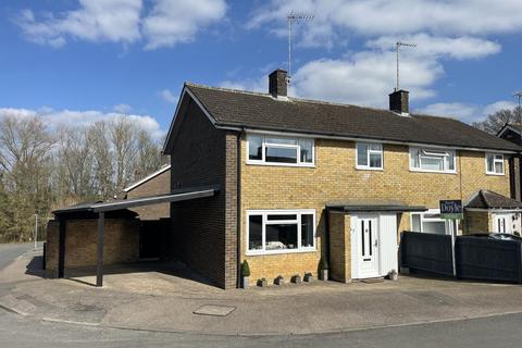 93 Marlins Turn, Hemel Hempstead, HP1 3LW
