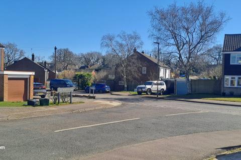 Garage for sale, Garage, Red Cedars / Clay wood Close, Orpington, BR6