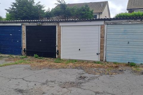 Garage for sale, Garage, Red Cedars / Clay wood Close, Orpington, BR6 0BX