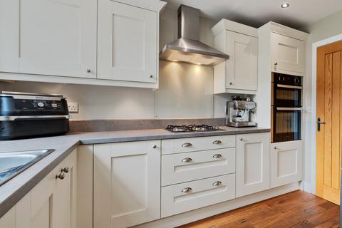 38 Hall Orchards Avenue, Wetherby, LS22 6SN