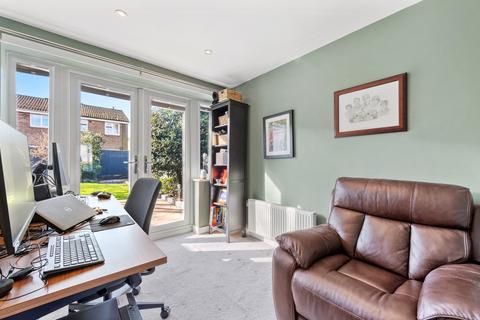 38 Hall Orchards Avenue, Wetherby, LS22 6SN
