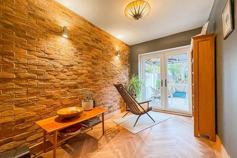 22 Broad Walk, Hockley, SS5 5DD