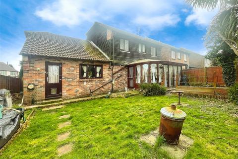4 bedroom detached house for sale, Bramley Gardens, West Sussex PO22
