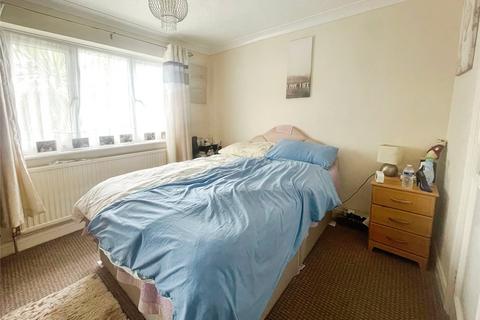 4 bedroom detached house for sale, Bramley Gardens, West Sussex PO22