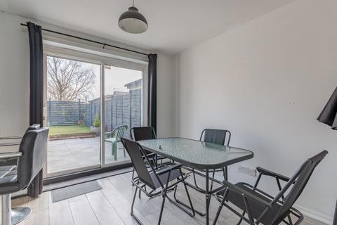 3 bedroom terraced house for sale, Aynholme Close, Addingham, Ilkley, West Yorkshire, LS29