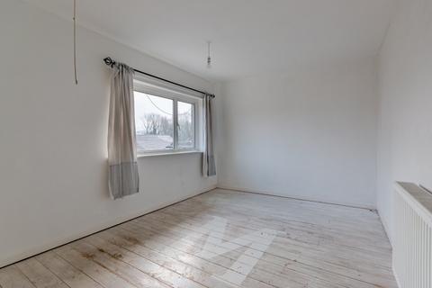 8 Aynholme Close, Addingham, Ilkley, LS29 0NN