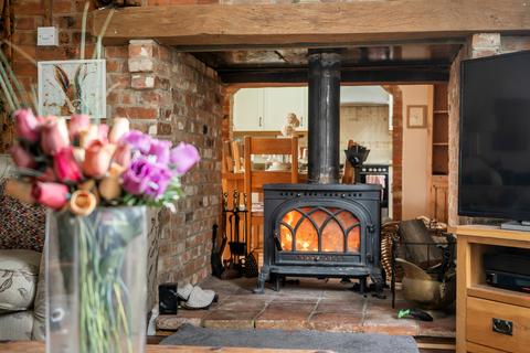 3 bedroom farm house for sale, Lime Kiln Lane, Fakenham, NR21