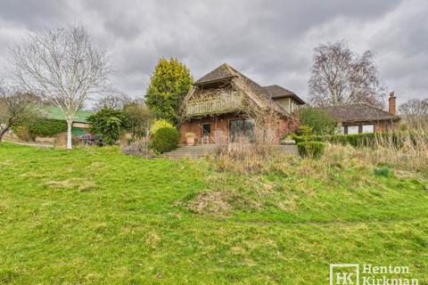 2 bedroom detached house for sale, Whites Hill, Stock, Ingatestone
