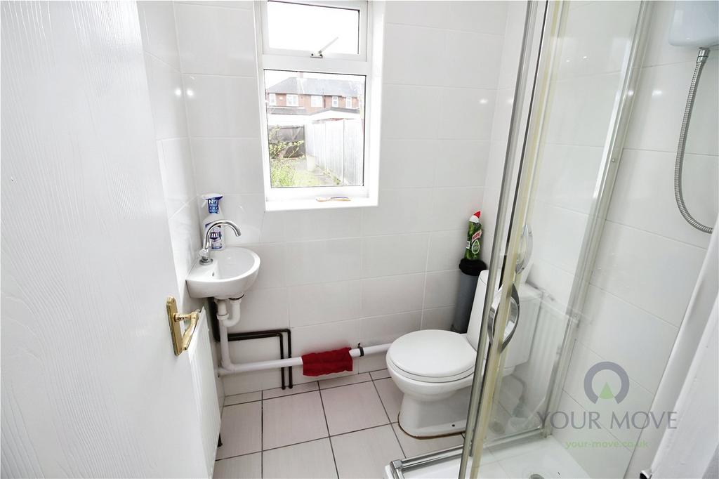 Ground Floor Shower