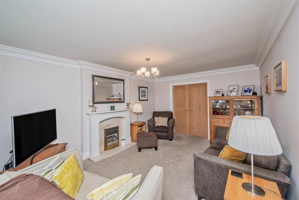 Living Room: