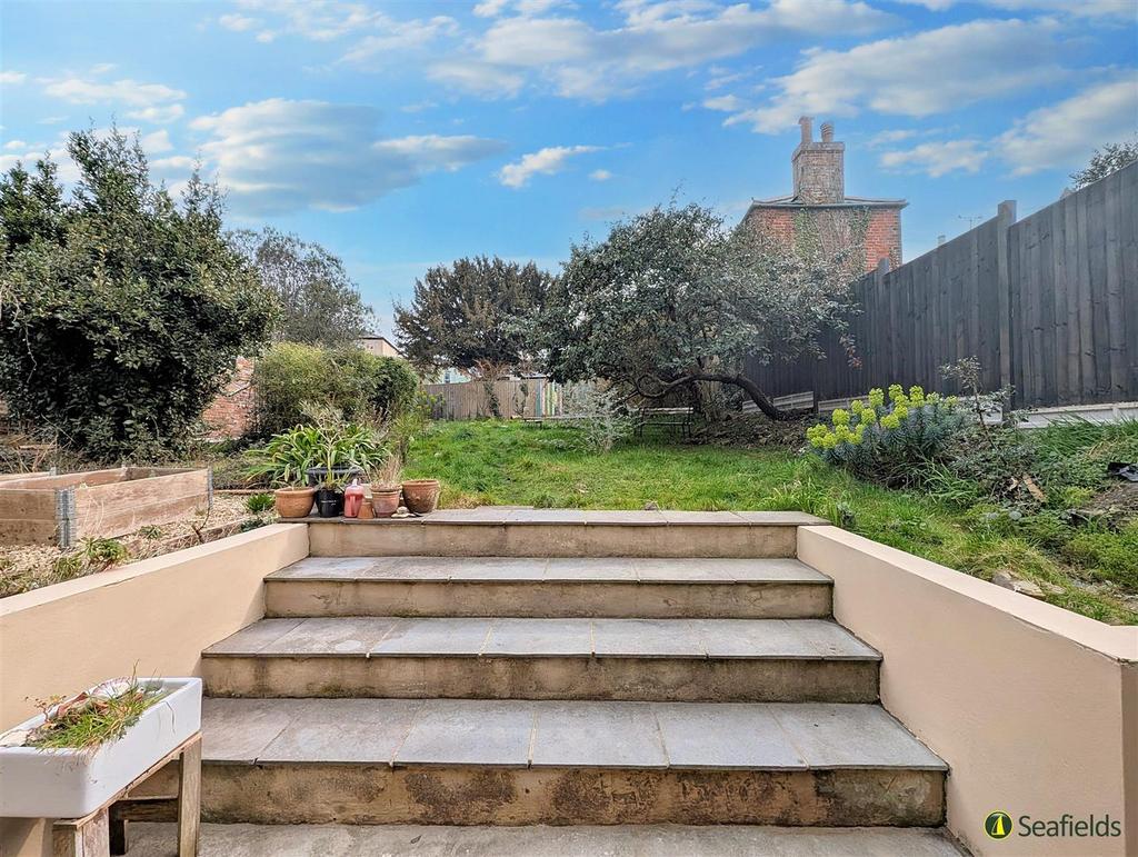 Garden1.jpg