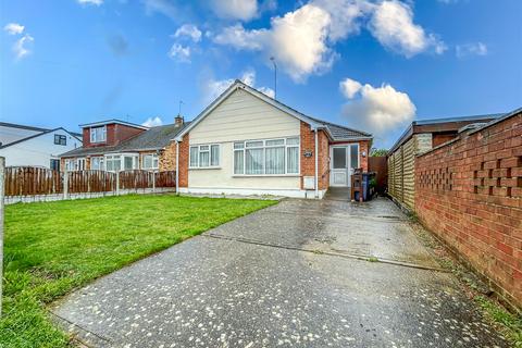 117 Burnham Road, Hullbridge, Hockley, SS5 6HQ
