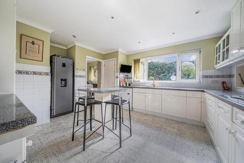 4 bedroom detached house for sale, Cedar Copse, Bickley
