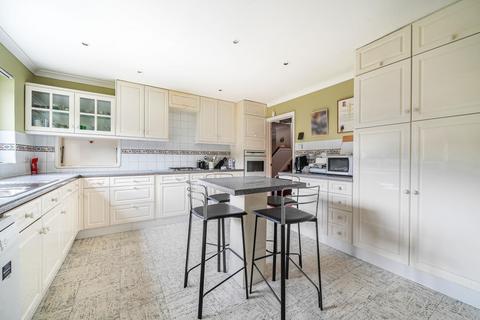 4 bedroom detached house for sale, Cedar Copse, Bickley, Kent, BR1