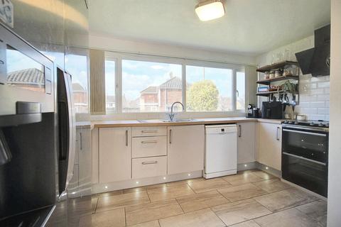12 Waterside, Willesborough, Ashford, TN24 0AX
