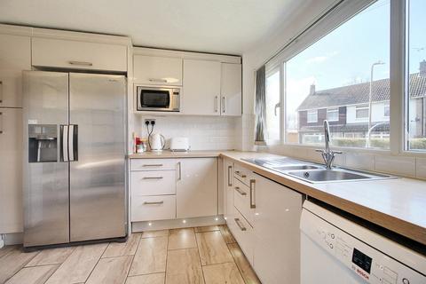 12 Waterside, Willesborough, Ashford, TN24 0AX