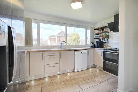 12 Waterside, Willesborough, Ashford, TN24 0AX