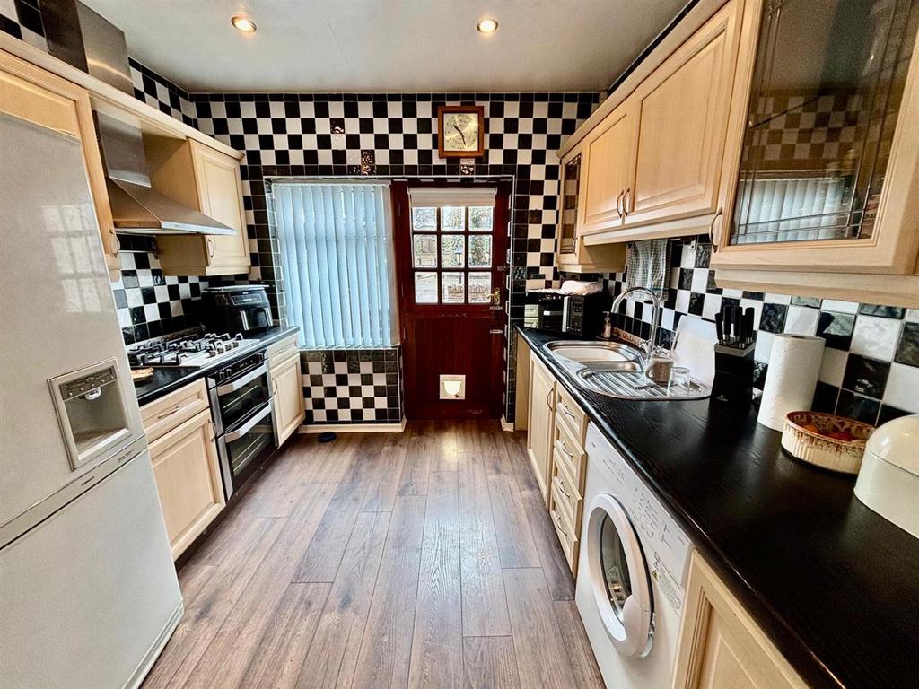 Breakfast Kitchen: