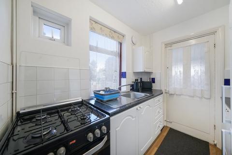 4 bedroom maisonette for sale, Heyford Road, Mitcham, CR4