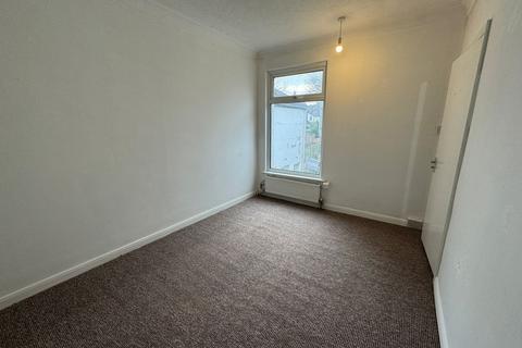 1 bedroom flat to rent, Canterbury Street, Gillingham, ME7