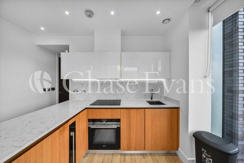 Studio to rent, Perilla House, 17 Stable Walk, Aldgate, London, E1