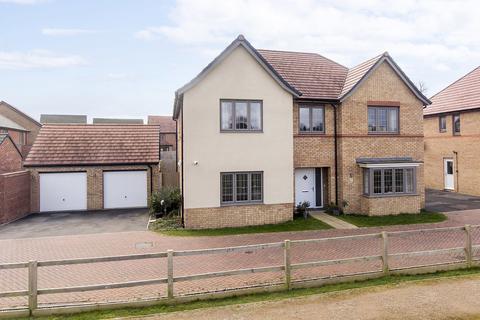 5 bedroom detached house for sale, Edmund Close, Market Harborough