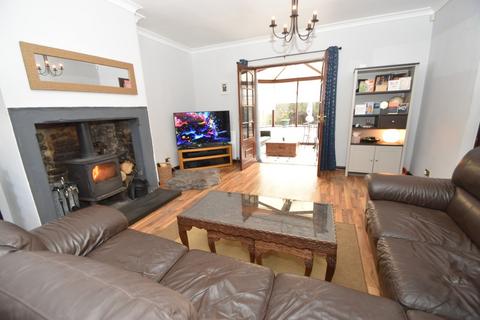 2 Alexandra Terrace, Sunniside, Newcastle Upon Tyne, NE16 5LH