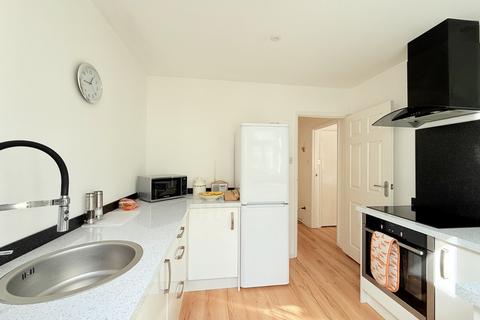 2 bedroom detached bungalow for sale, The Vale, Hythe, Southampton