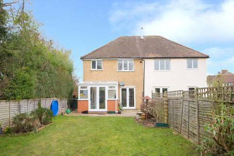 2 New Road, Chalfont St Giles, HP8 4AG