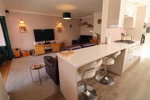 58 Cheapside East, Rayleigh, SS6 9JU