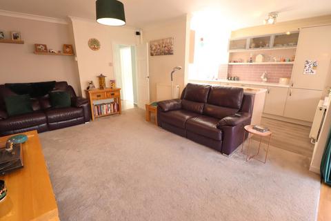 58 Cheapside East, Rayleigh, SS6 9JU