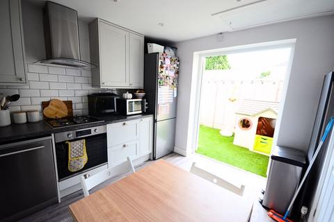 46 Gloucester Road, Bournemouth, BH7 6HZ