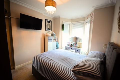 46 Gloucester Road, Bournemouth, BH7 6HZ