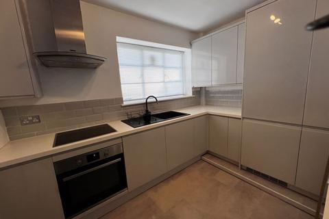 3 bedroom property to rent, Capel Gardens, Pinner HA5