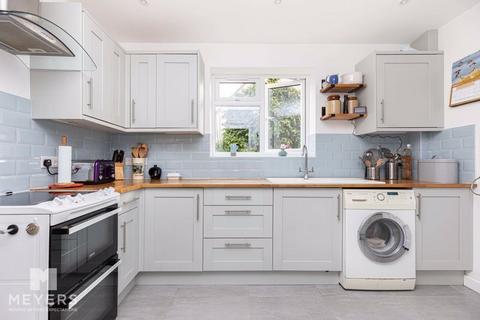 3 bedroom semi-detached house for sale, Bingham Road, Christchurch, BH23