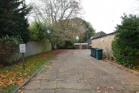 undefined, Heath View, London N2