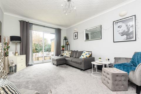 2 bedroom semi-detached bungalow for sale, Woodlands Avenue, Sidcup, Kent